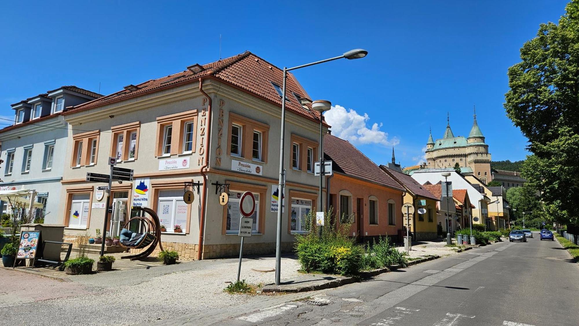 Apartmany V Zlatej Ulicke Бойнице Экстерьер фото