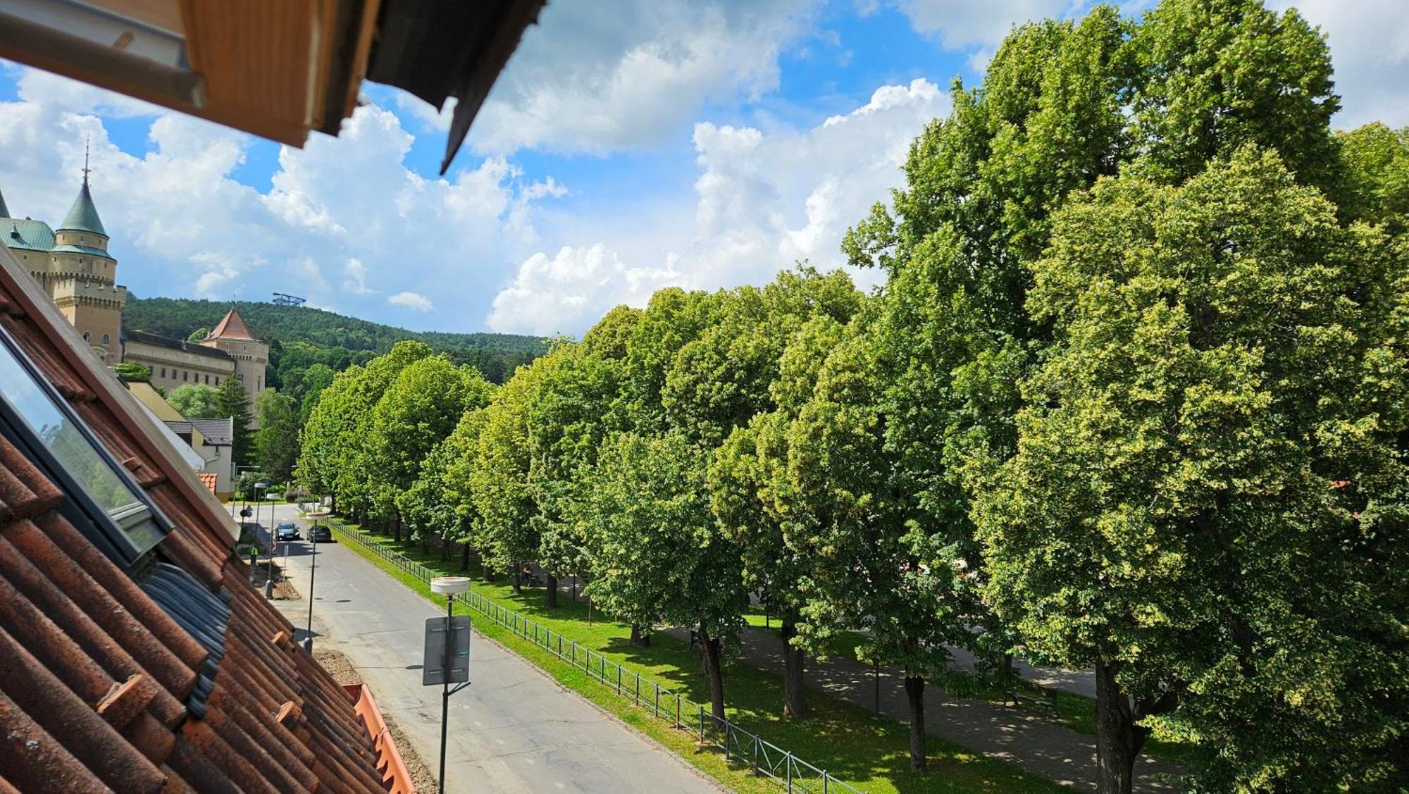 Apartmany V Zlatej Ulicke Бойнице Экстерьер фото